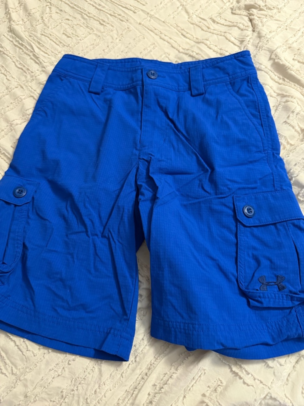 Under Armour youth med  Royal Blue Cargo Shorts